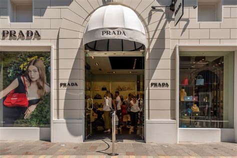 fidenza village borse prada|fidenza village shop.